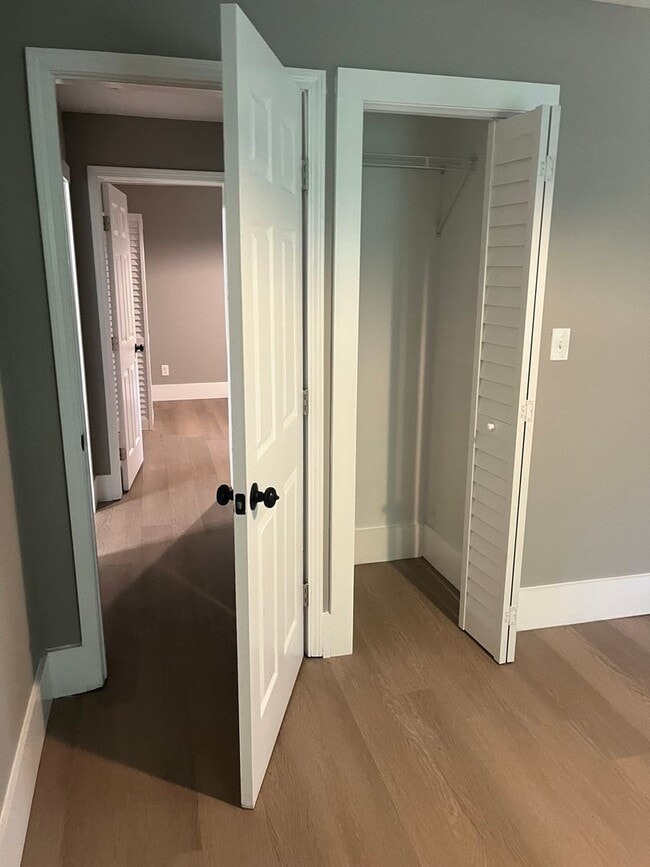 property at 721 Ford Pl