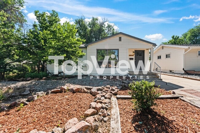 property at 2711 Concord St