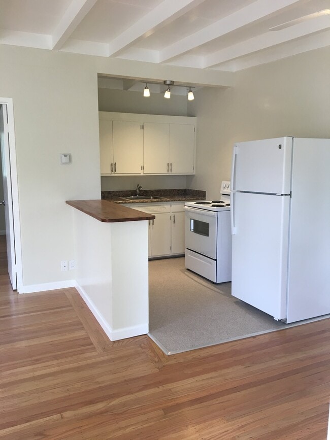 12 Pacheco St, Unit 5