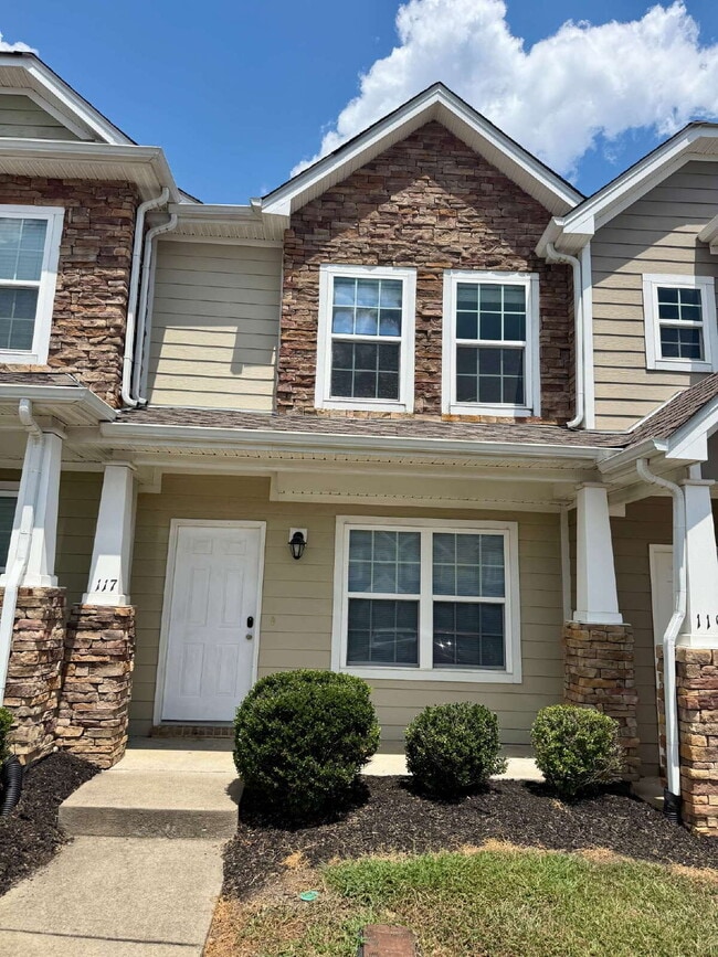 property at 117 Cobblestone Pl Dr