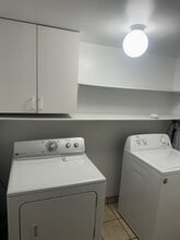 3051 S Ursula Cir, Unit 202 in Aurora, CO - Building Photo - Building Photo