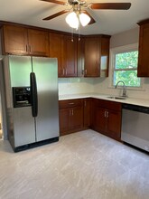 84 Minna Ave in Avenel, NJ - Building Photo - Building Photo