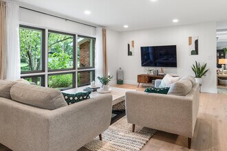 4552 Wagon Wheel Dr in Bloomfield Hills, MI - Building Photo - Building Photo