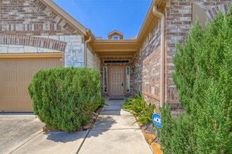 402 Conchola Ln, Unit 304 in Richmond, TX - Building Photo - Building Photo