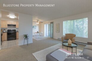 6415 NE Glisan St in Portland, OR - Building Photo