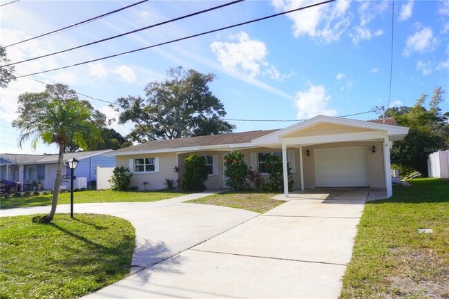 6524 Hillside Ave in Seminole, FL - Building Photo - Building Photo
