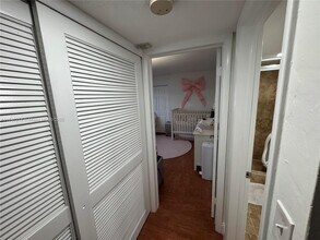 7711 SW 56th St in Miami, FL - Building Photo - Building Photo
