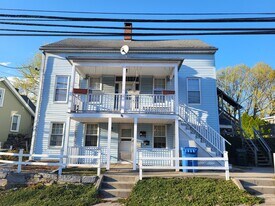 85 Sherman St, Unit Apt 1 in Norwich, CT - Building Photo