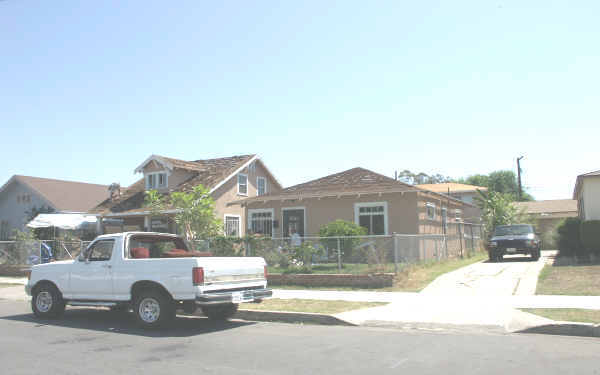 2170-2174 Pasadena Ave in Long Beach, CA - Building Photo - Building Photo