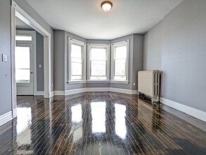 688 Central Ave in Albany, NY - Building Photo - Building Photo