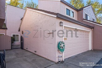2666 Kentworth Way in Santa Clara, CA - Building Photo - Building Photo