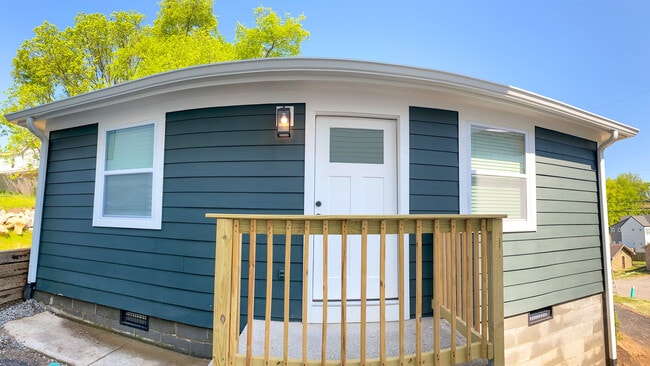 property at 1102 Cecilia Ave