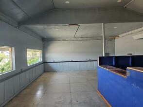 1801 S Business 45 in Corsicana, TX - Building Photo - Building Photo
