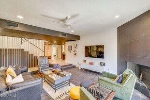 7741 N Vía Camello Del Sur in Scottsdale, AZ - Building Photo