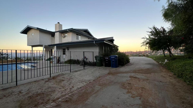 5130 Cerrillos Dr in Los Angeles, CA - Building Photo - Building Photo