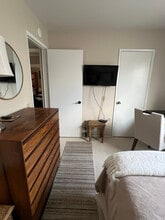 1181 E Estio Cir in Palm Springs, CA - Building Photo - Building Photo