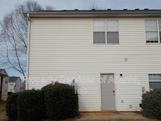 2493 Brianna Dr in Hampton, GA - Building Photo - Building Photo
