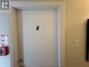 1419 Pelham St in Pelham, ON - Building Photo - Building Photo