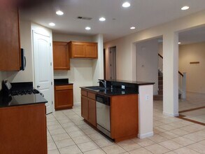 769 Embassy Cir in Vacaville, CA - Building Photo - Building Photo