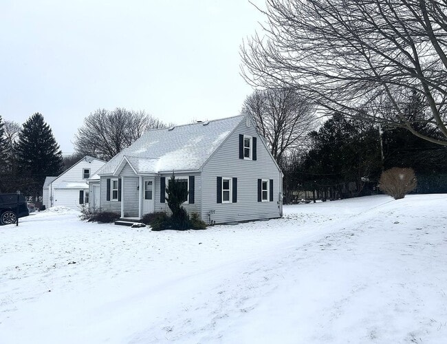 3 Wills Dr in New Hartford, NY - Foto de edificio - Building Photo