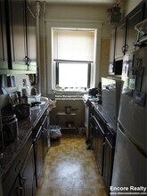 17-19 Washington St. Unit 401, Unit 401 in Malden, MA - Foto de edificio - Building Photo