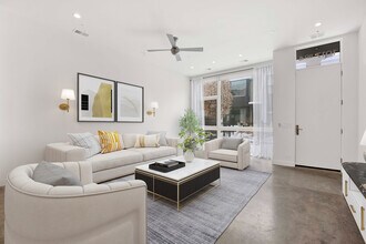 1017 N Cleveland Ave in Chicago, IL - Building Photo - Building Photo