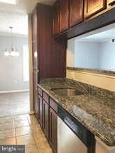 15512 Horseshoe Ln-Unit -512 in Woodbridge, VA - Building Photo - Building Photo