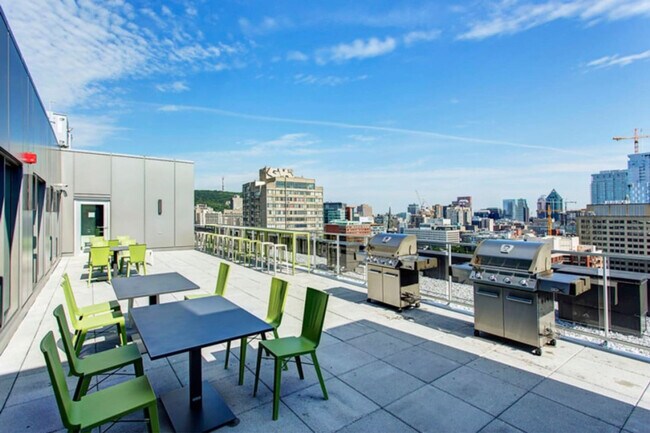 1770 Rue Joseph Manseau in Montréal, QC - Building Photo - Building Photo