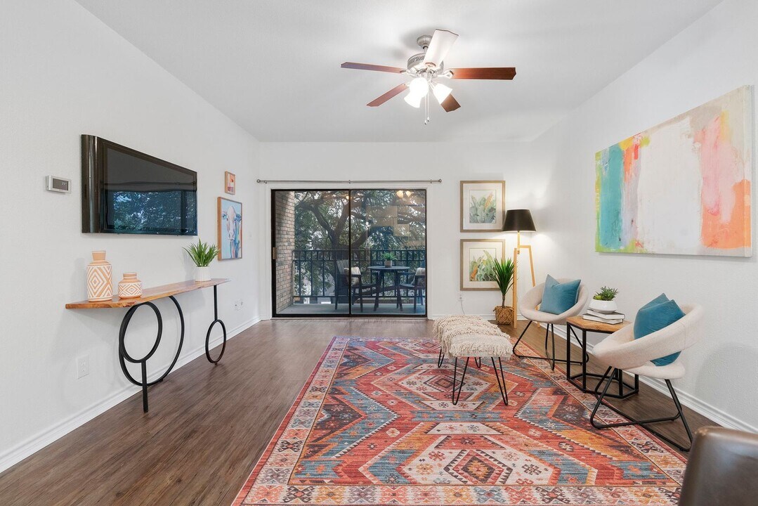 1908 San Antonio St in Austin, TX - Building Photo