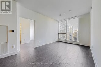15 Mercer St in Toronto, ON - Building Photo - Building Photo