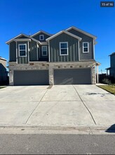 7125 Spotted Leaf Wy in Austin, TX - Building Photo - Building Photo