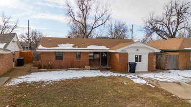 3016 SW 68th St in Oklahoma City, OK - Building Photo - Building Photo