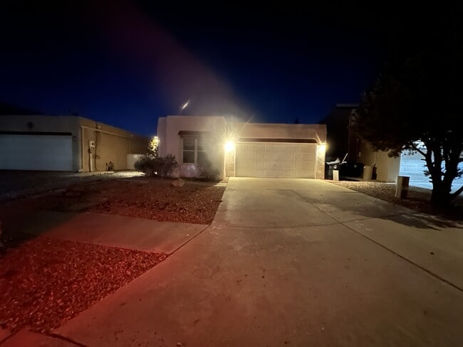 7819 Storrie Pl NE in Albuquerque, NM - Building Photo - Building Photo