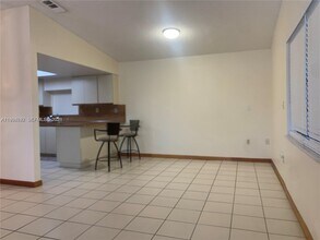 1261 SW 138th Ct in Miami, FL - Building Photo - Building Photo