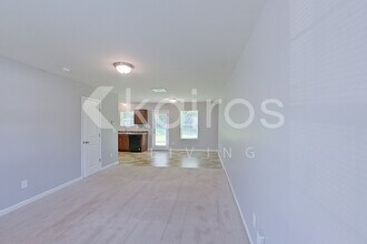 350 Partisan Dr in Phenix City, AL - Building Photo - Building Photo
