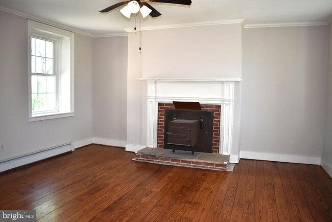 12979 Buchanan Trail W in Mercersburg, PA - Building Photo - Building Photo