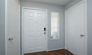 6010 Ridgebriar Ln in Houston, TX - Building Photo - Building Photo