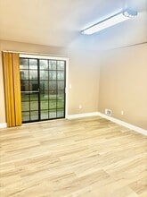 104 Sussex Pl in Galloway, NJ - Building Photo - Building Photo