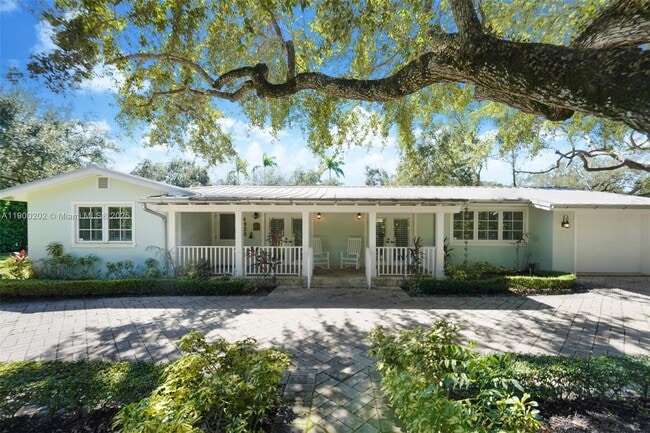 4920 SW 76th St in Miami, FL - Building Photo - Building Photo