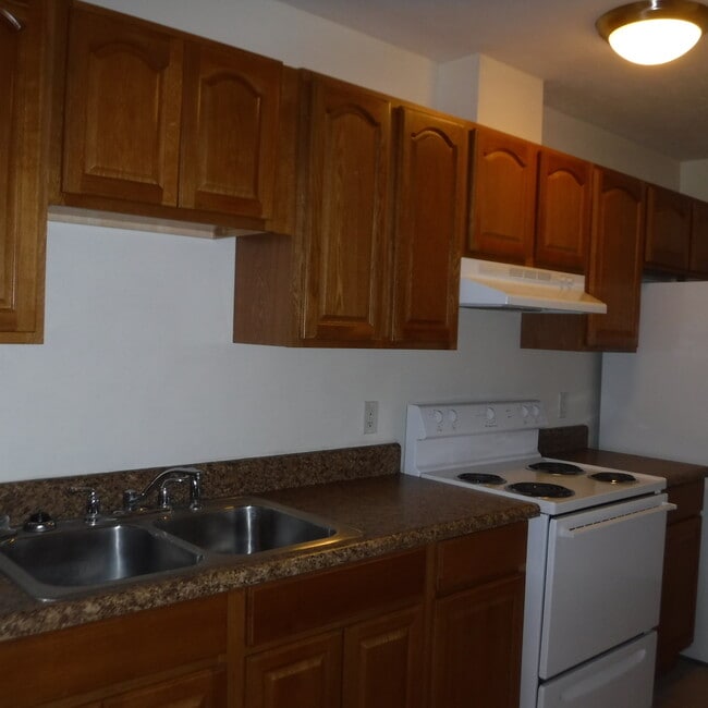 1021 NE 2nd Ave in Trenton, FL - Building Photo - Building Photo