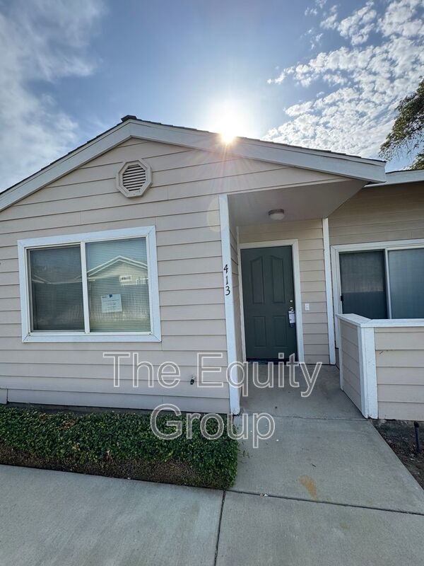 property at 413 N Park St