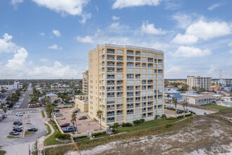 Acquilus Condominiums in Jacksonville Beach, FL - Building Photo - Building Photo