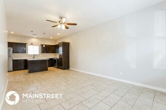 2000 N 36th St in Phoenix, AZ - Foto de edificio - Building Photo