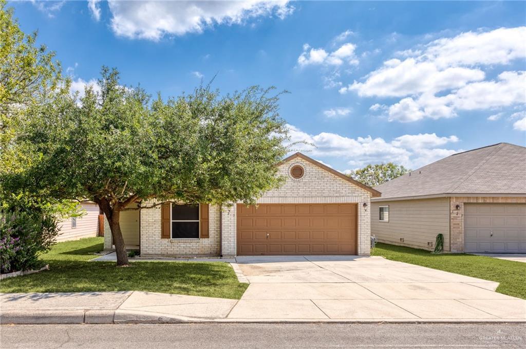 125 Katie Ct in Boerne, TX - Building Photo