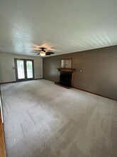 7413 Cross Point Ln in Prince George, VA - Building Photo - Building Photo