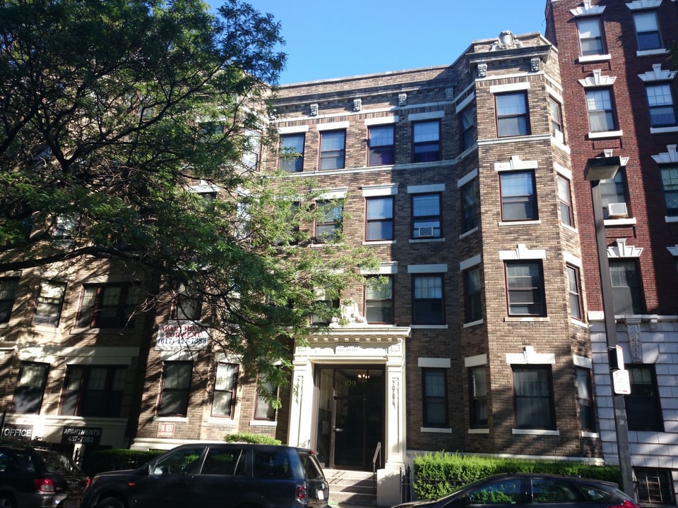 109 Saint Stephen St, Unit #1 in Boston, MA - Foto de edificio
