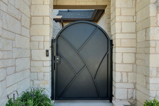 113 Sanco Dr in Liberty Hill, TX - Building Photo - Building Photo
