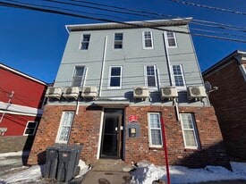 140 Adelaide St in Saint John, NB - Building Photo