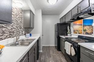 Avila in Waco, TX - Building Photo