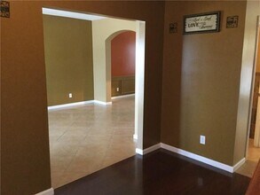 2066 Peach Shoals Cir in Dacula, GA - Foto de edificio - Building Photo